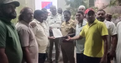 मिरजेत मिशन हॉस्पिटल चौकातील सिग्नल बंद करण्याबाबत वाहतूक शाखेस रिक्षा संघटनेचे निवेदन