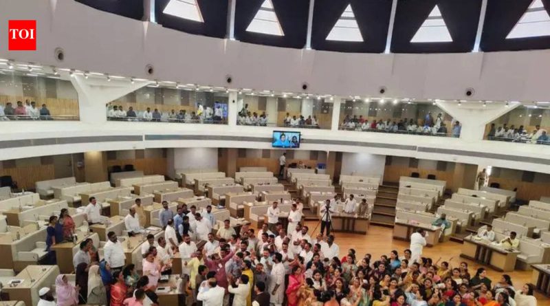 बेकायदा बांधकामांविरोधात ‘अनावश्यक’ मोहिमेवरून नगरसेवकांनी पीएमसीशी ताळेबंद, विसंगतींचा आरोप