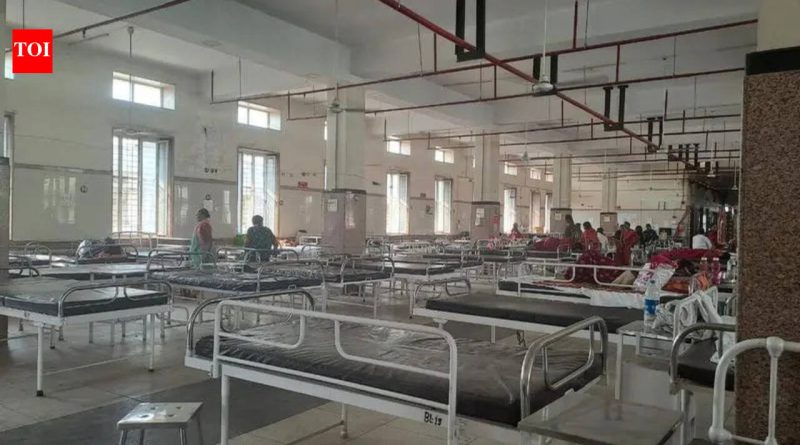 परिचारिकांच्या संपाच्या तिसऱ्या दिवशी ससून रुग्णालयात रुग्णांची सेवा मोठ्या प्रमाणात विस्कळीत झाली