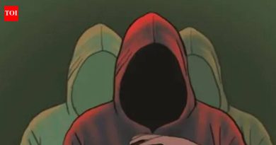 ऑनलाइन शेअर ट्रेडिंगमध्ये महिलेचे ५३ लाख रुपयांचे नुकसान