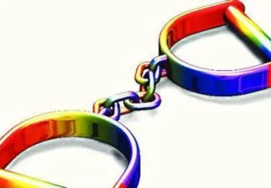 पोलिसांनी 37 लिटर किमतीचा 74 किलो गांजा जप्त केला