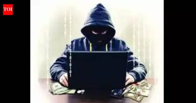 चांगल्या नफ्यासाठी ऑनलाइन शेअर-ट्रेडिंगचे आमिष 2.3cr ची किंमत आहे