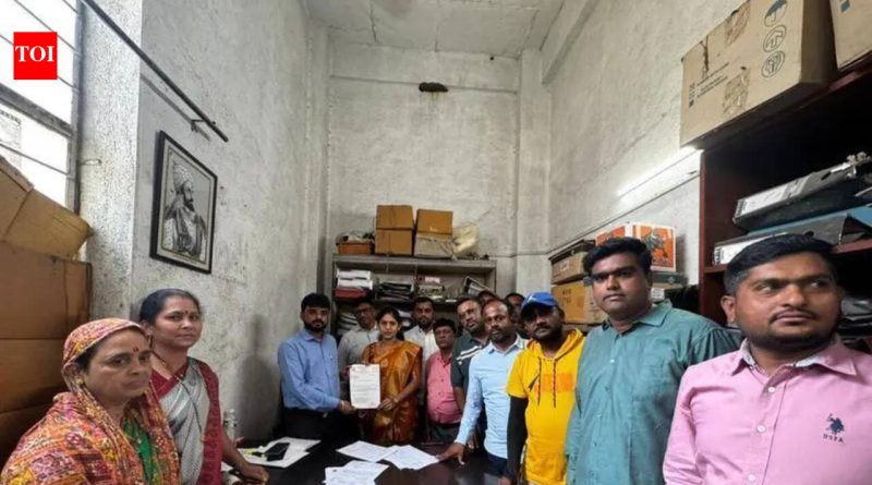 वारंवार वीजपुरवठा खंडित होत असल्याने रावेत, किवळे रहिवासी, नगरसेवक महावितरणच्या अधिकाऱ्यांना भेटले