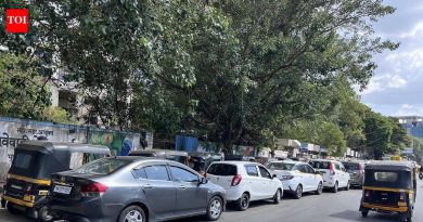 इंधनाच्या वाढत्या किमतींमध्ये, सीएनजी स्थानकांवरील लांबच लांब रांगा त्रास वाढवतात | पुणे बातम्या