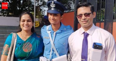 खेलो इंडियाच्या सुवर्णापासून ते एएफएमसीच्या सुवर्णपदक विजेत्यापर्यंत, पुण्याचा शटलर उडत्या रंगांसह भारतीय हवाई दलात दाखल झाला | पुणे बातम्या