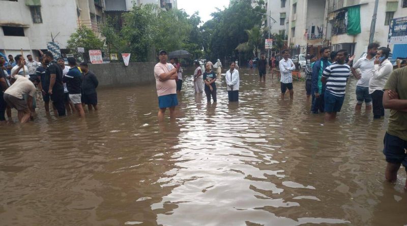 बारा वर्षे झाली, घरकुलवासीय पुराशी लढा; कायमस्वरूपी दुरुस्तीसाठी PCMC विरुद्ध तीव्र आंदोलन | पुणे बातम्या