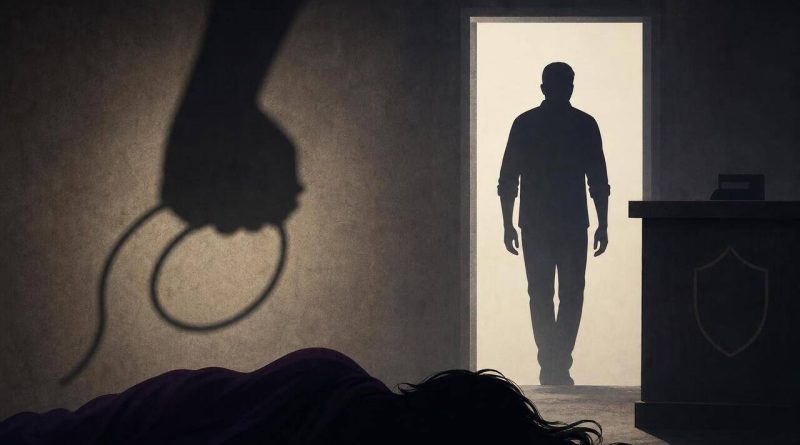 रोजंदारी कामगाराने पत्नीचा खून करून पोलिस ठाण्यात धाव घेतली | पुणे बातम्या