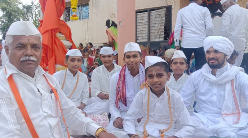 श्री गुरु गोरक्षनाथ आषाढी वारी पायी दिंडी सोहळा ३२ शिराळा भक्तिमय वातावरणात प्रस्थान; “ज्ञानोबा-तुकोबा”च्या गजरात पंढरपूरकडे वाटचाल